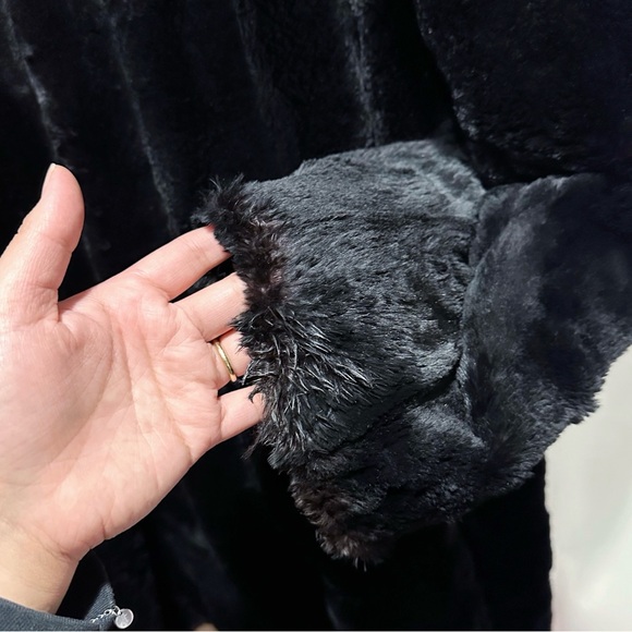 Reserved - Picture 12 of 14